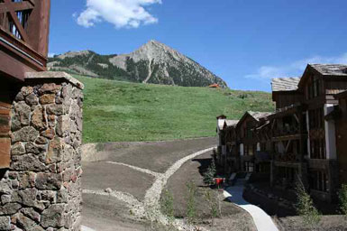 #201 West Wall Lodge<br>Mt. Crested Butte