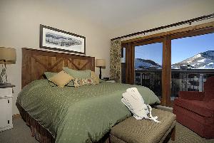 #404 The Lodge at Mountaineer Square<br>Mt. Crested Butte